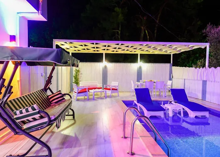 Uzumlu Village Secluded With Pool Kalkan