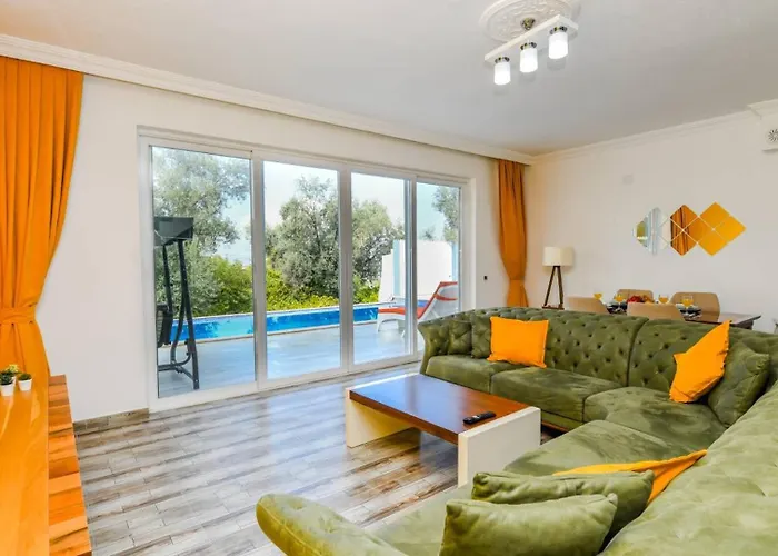Uzumlu Village Secluded With Pool