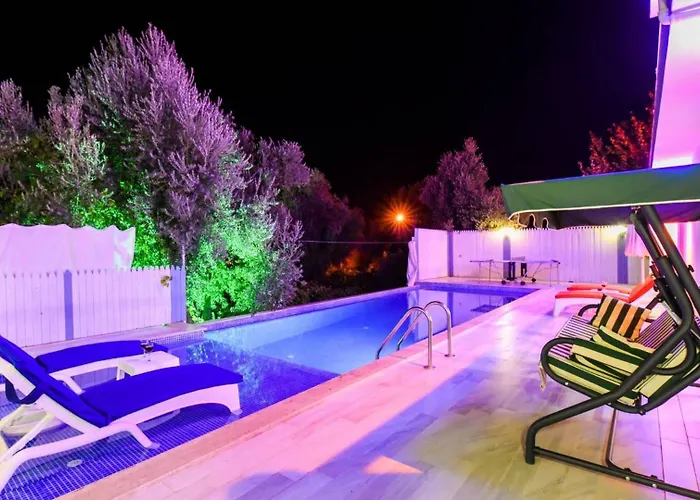 Uzumlu Village Secluded With Pool Villa Kalkan