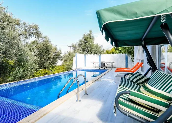 Uzumlu Village Secluded With Pool *