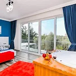 Villa Uzumlu Village Secluded With Pool Kalkan
