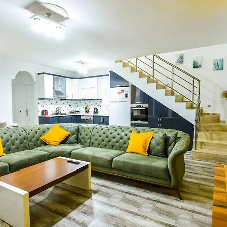 Uzumlu Village 2 Bedroom 6886 Villa Kalkan