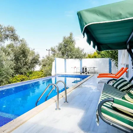 Uzumlu Village 2 Bedroom 6886 *