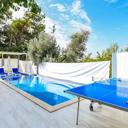 Villa Uzumlu Village 2 Bedroom 6886 *